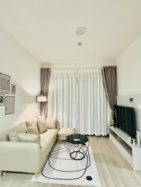 Ann Home 1